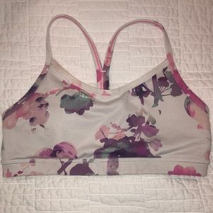 Lululemon Flow Y Bra size 4
